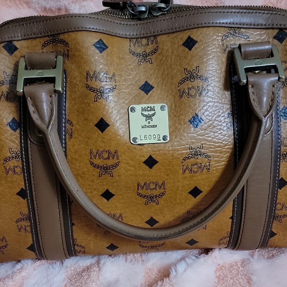 MCM elegant satchel